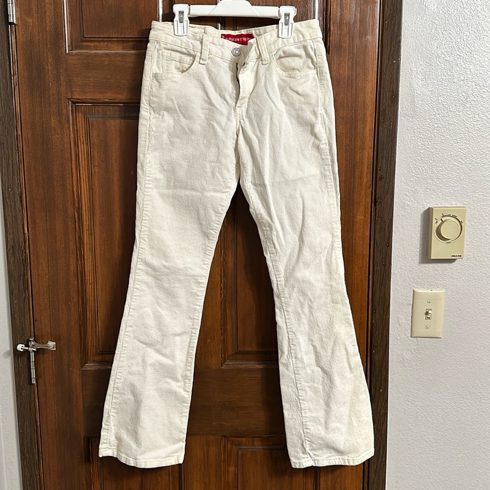 Women’s Levi corduroy Bootcut pants Size 5